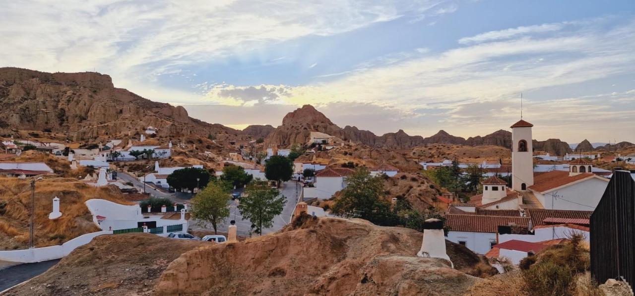 Cueva De La Higuera Villa Guadix Ngoại thất bức ảnh
